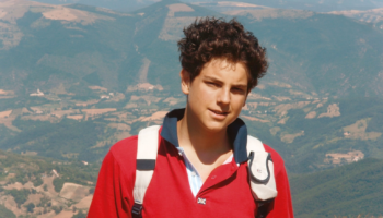 Carlo Acutis História Resumida e o Que Ele Nos Ensina na Era Digital